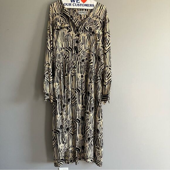 Adrianna Papell Zebra Dress - Picture 1 of 3